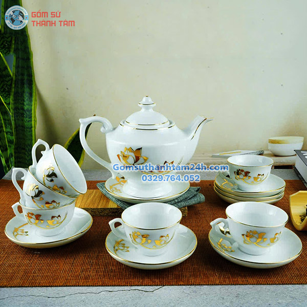 ẤM CHÉN TRẮNG IN LOGO HOẠ TIẾT VÀNG KIM CHẤT LƯỢNG