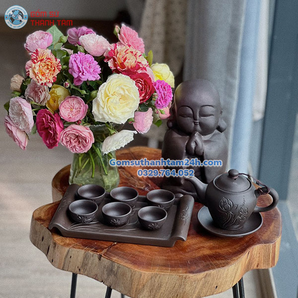 BỘ ẤM CHÉN TỬ SA KHAY VUÔNG, DÁNG ĐẸP, GIỮ TRỌN HƯƠNG TRÀ