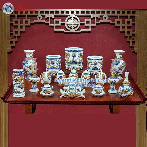 BỘ ĐỒ THỜ TREO TƯỜNG MEN XANH ĐẮP NỔI VÀNG