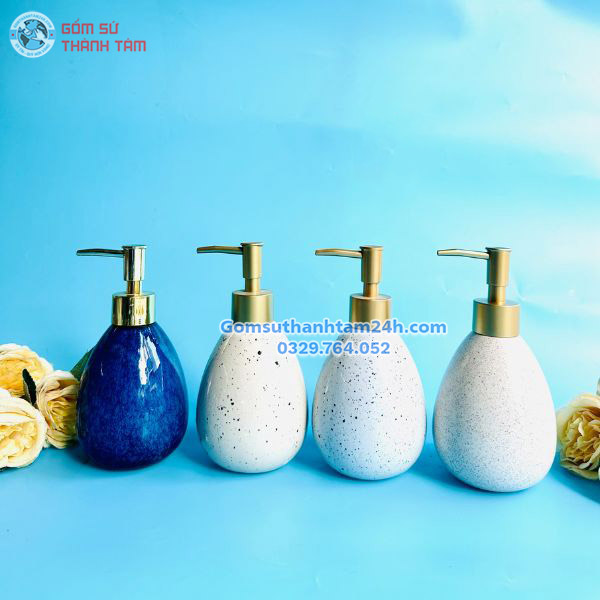 Bình xịt phòng tắm dáng boom