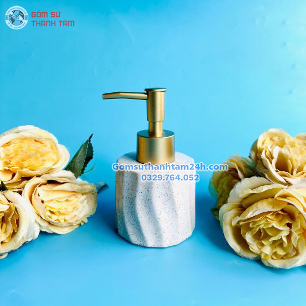 BÌNH XỊT PHÒNG TẮM MÀU MEN KEM MỚI
