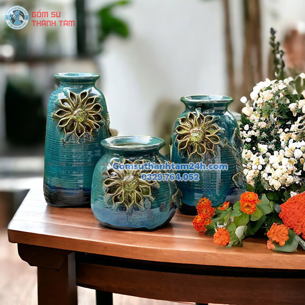 BÌNH HOA MEN XANH DƯƠNG HOẢ BIẾN HOA ĐẮP NỔI