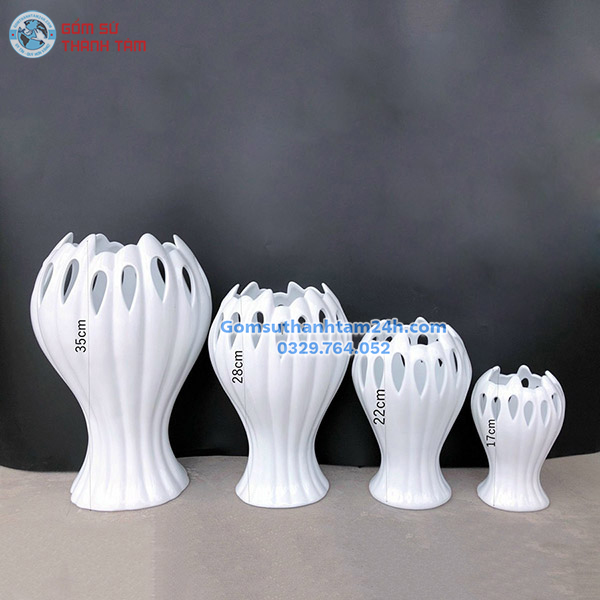 BÌNH HOA MEN TRÁNG DÁNG TAY PHẬT ĐẸP MẮT