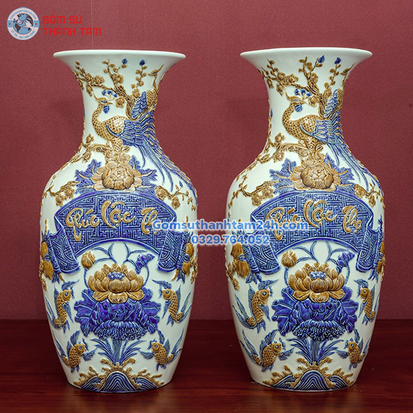 BÌNH HOA THỜ&nbsp;MEN XANH ĐẮP NỔI ĐẸP, SANG TRỌNG