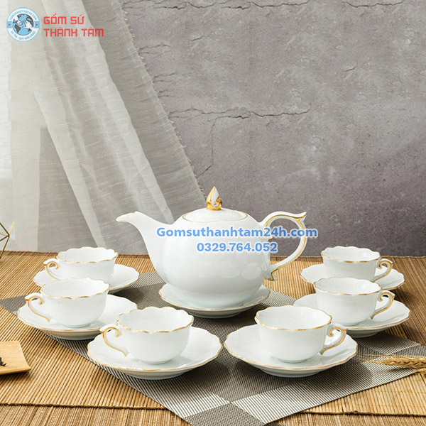 ẤM CHÉN TRẮNG IN LOGO VIỀN VÀNG KIM DÁNG THẤP, UY TÍN