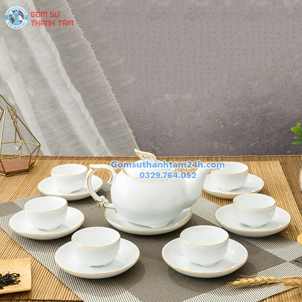 ẤM CHÉN TRẮNG IN LOGO VIỀN VÀNG KIM DÁNG THẤP, UY TÍN