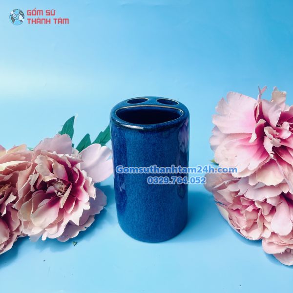 Cốc đựng bàn chải phòng tắm
