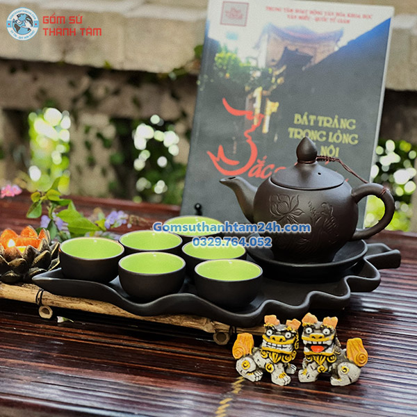 ẤM CHÉN TỬ SA KHAY LÁ NHỌN CHUẨN GỐM, THẨM MỸ CAO