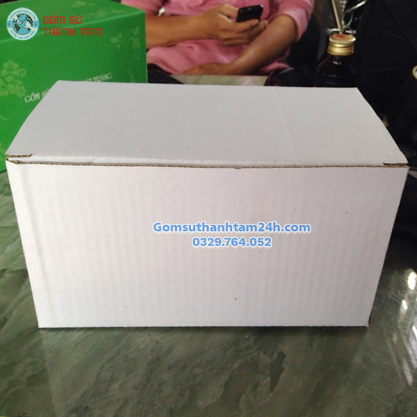 HỘP ĐỰNG QUÀ TẶNG CHẤT LIỆU CARTON GIÁ RẺ