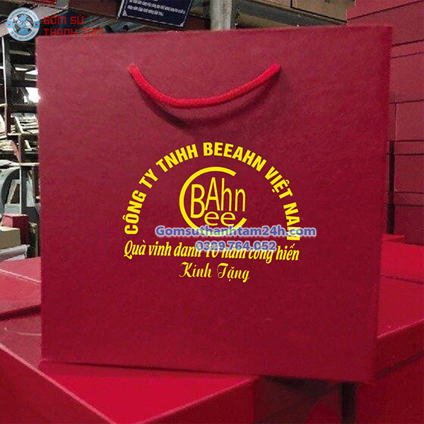 HỘP ĐỰNG QUÀ TẶNG CÓ DÂY TIỆN LỢI MÀ ĐẸP MẮT