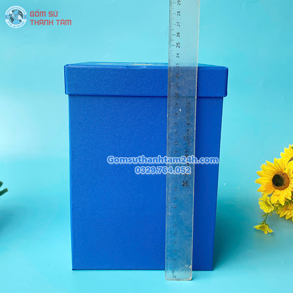 HỘP ĐỰNG QUÀ TẶNG MÀU XANH DƯƠNG LÓT LỤA
