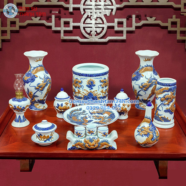 BỘ ĐỒ THỜ TREO TƯỜNG MEN XANH ĐẮP NỔI VÀNG