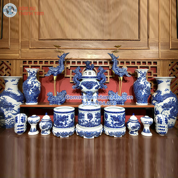 BỘ ĐỒ THỜ GIA TIÊN MEN XANH ĐẮP NỔI BẮT MẮT