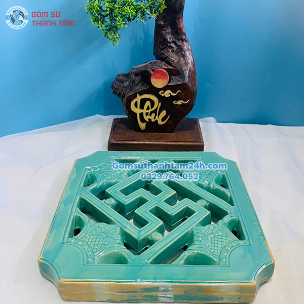 GẠCH THÔNG GIÓ HỌA TIẾT CHỮ VẠN TRANG TRÍ TƯỜNG NHÀ