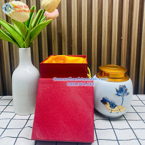 HỘP ĐỰNG HỘP CHÈ LÀM QUÀ TẶNG DOANH NGHIỆP