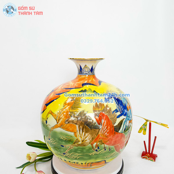 BÌNH HÚT LỘC ĐỎ HOA VĂN VÀNG KIM MÃ ĐÁO THÀNH CÔNG