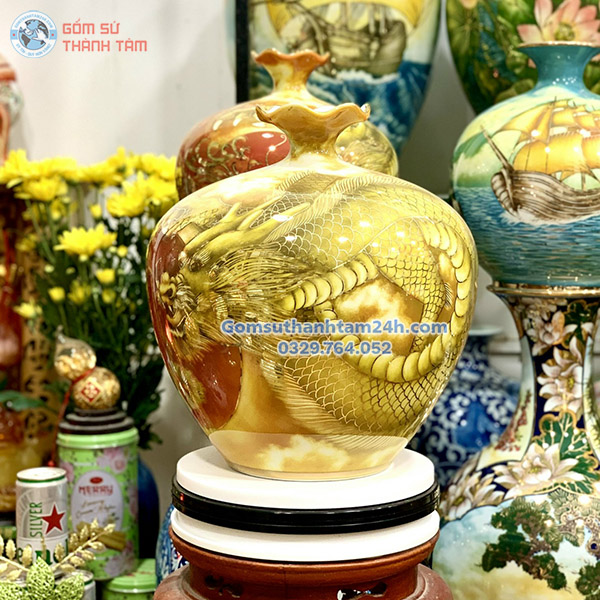 BÌNH HÚT LỘC ĐỎ HOA VĂN VÀNG KIM RỒNG PHƯỢNG SUM VẦY