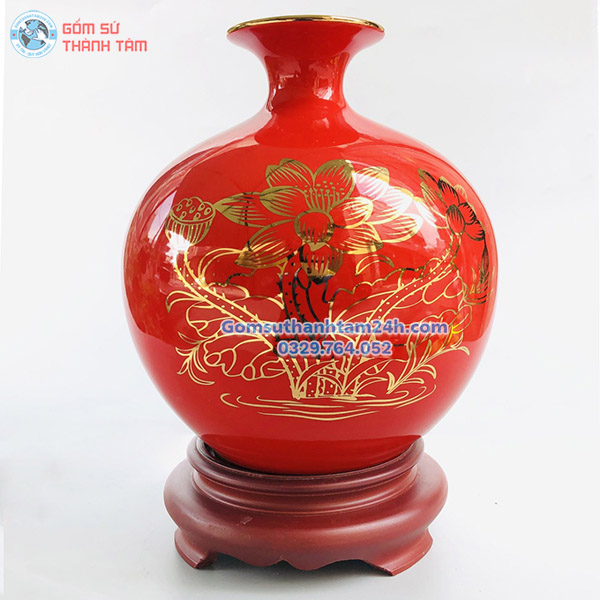 BÌNH HÚT LỘC ĐỎ TRƠN VÀNG KIM HOA SEN PHÚ QUÝ