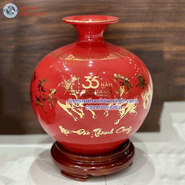 BÌNH HÚT LỘC ĐỎ TRƠN VÀNG KIM MÃ ĐÁO THÀNH CÔNG