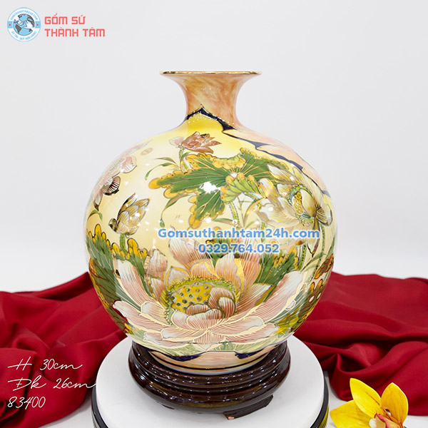 BÌNH HÚT LỘC ĐỎ HOA VĂN VÀNG KIM SEN PHÚ QUÝ