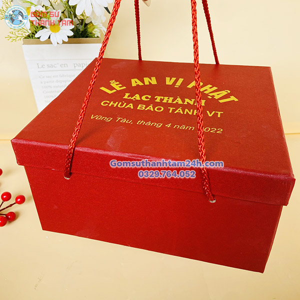 HỘP ĐỰNG QUÀ TẶNG CÓ DÂY TIỆN LỢI MÀ ĐẸP MẮT