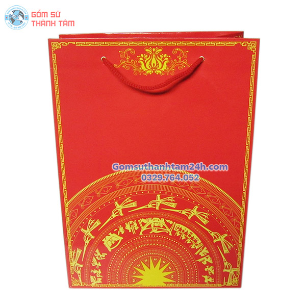 TÚI XÁCH GIẤY MÀU ĐỎ ĐỰNG QUÀ TẶNG ĐẸP