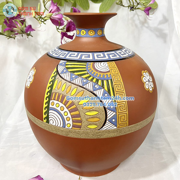 BÌNH HOA GỐM NÂU ĐỎ KIỂU DÁNG BÌNH HÚT LỘC