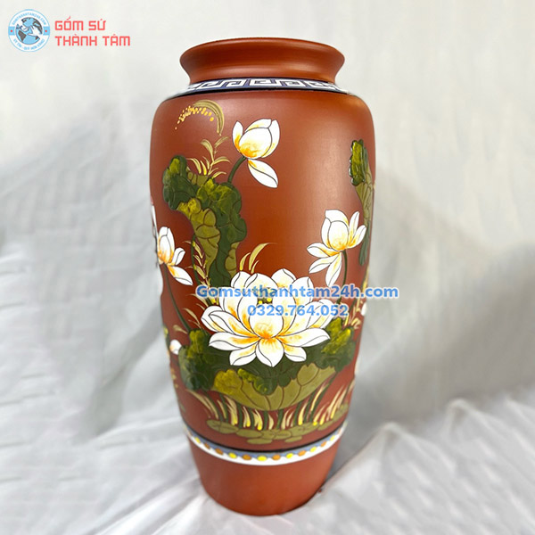 BÌNH HOA GỐM NÂU ĐỎ KHẮC HOA VĂN ĐỘC ĐÁO