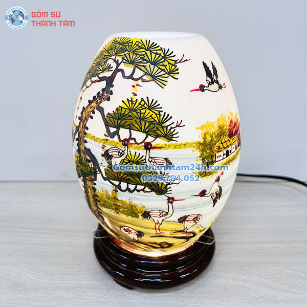 ĐÈN TINH DÂU BẰNG ĐIỆN VẼ CẢNH DÁNG TRỨNG