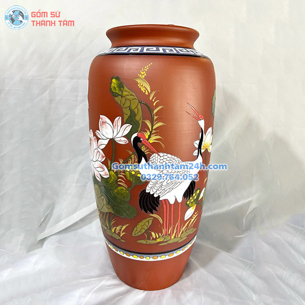 BÌNH HOA GỐM NÂU ĐỎ KHẮC HOA VĂN ĐỘC ĐÁO