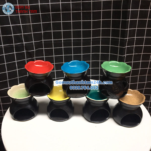 ĐÈN ĐỐT TINH DẦU BẰNG NÊN MIỆNG HOA XINH XẮN