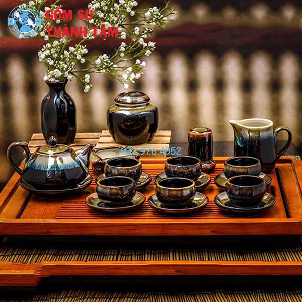 Ấm chén hỏa biến là gì?