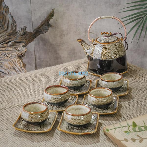 Ấm Chén Hỏa Biến Men Nâu Quai Đồng