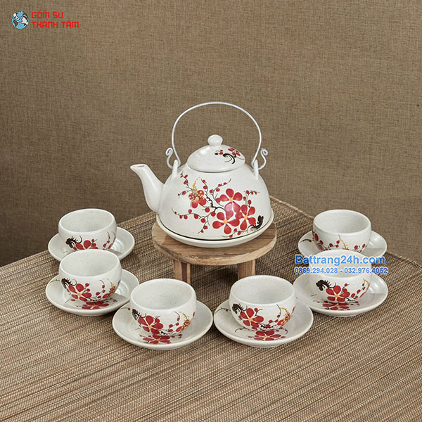 BỘ ẤM CHÉN KIỂU DÁNG ĐỘC ĐÁO HOẠ TIẾT ĐẸP MẮT