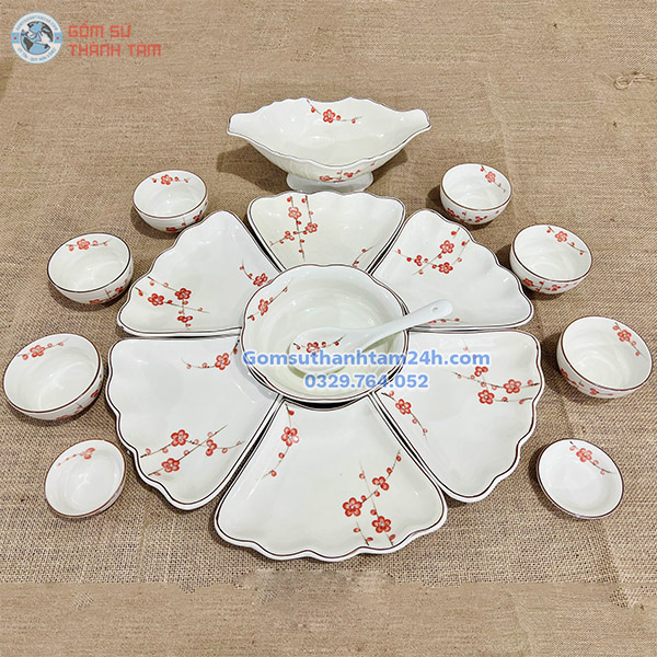 BỘ BÁT ĐĨA THờ CÚNG MẶT TRỜI - MEN TRẮNG HOẠ TIẾT HOA ĐÀO ĐỎ