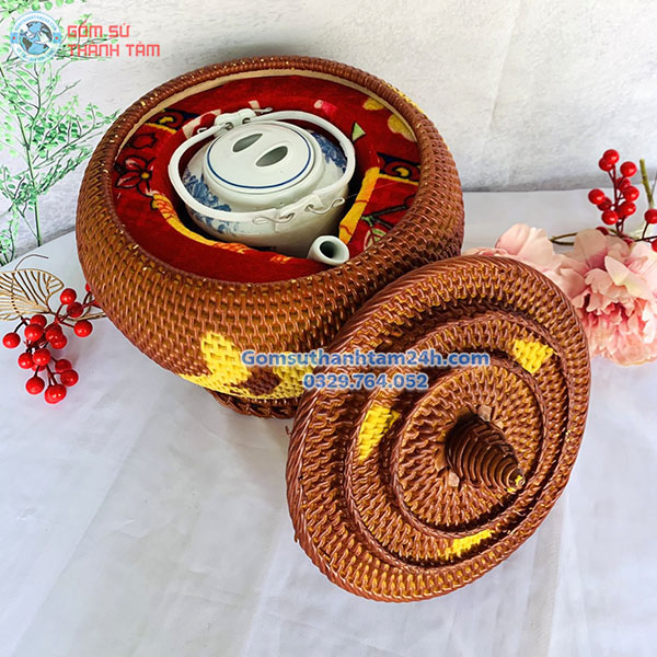 BAO Ủ ẤM TRÀ NHỰA GIẢ MÂY TRE ĐAN DỄ VỆ SINH