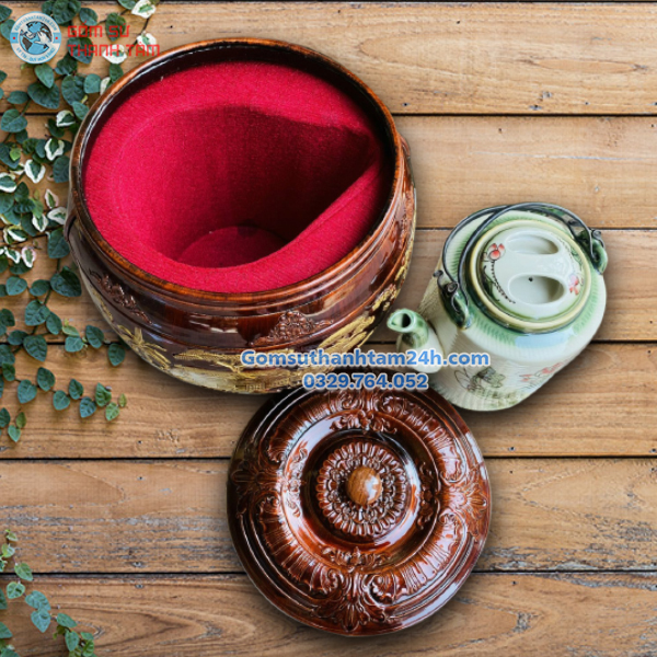 BAO Ủ ẤM TRÀ NHỰA KHẮC NỔI DÁT VÀNG GIÁ TỐT