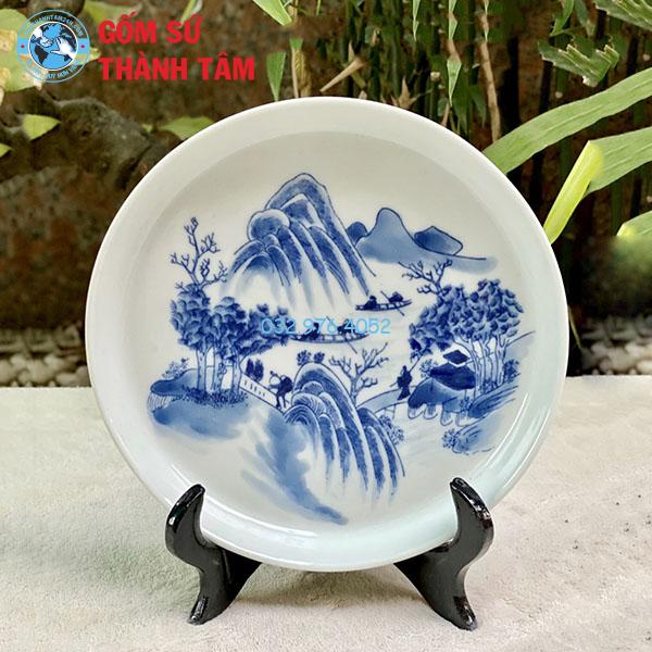 Đĩa sứ lưu niệm trắng họa tiết xanh