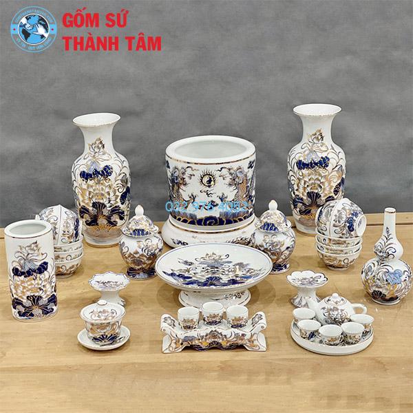 Đồ thờ vẽ vàng tổng thể sen treo tường