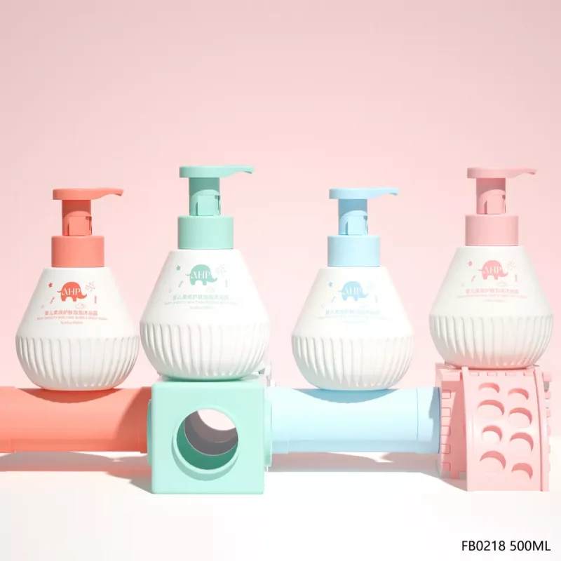 So sánh giữa bình đựng sữa tắm gốm sứ và nhựa So sánh giữa bình đựng sữa tắm thủy tinh và nhựa