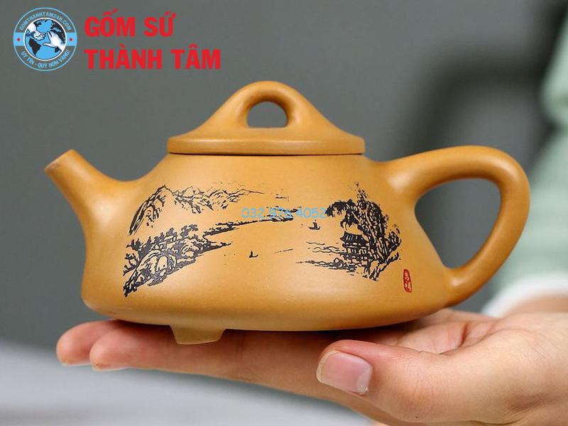 Dáng ấm tử sa Thạch Biều