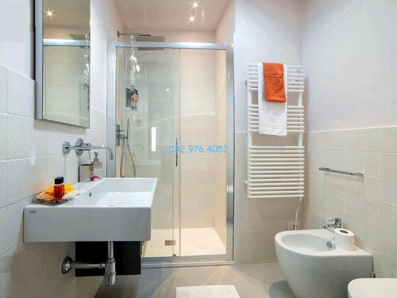 dụng cụ nhà vệ sinh