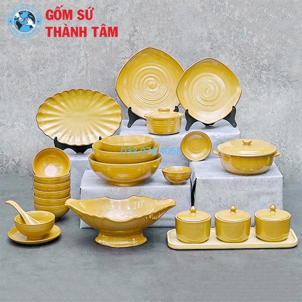 Bát đĩa nâu Nhật ngoài nâu trong nâu gốm