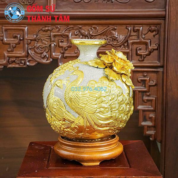 Bình hút lộc men rạn chim công đắp nổi dát vàng