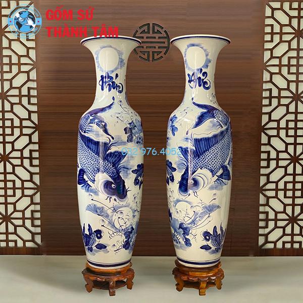 Lọ lục bình trơn lý ngư vọng nguyệt