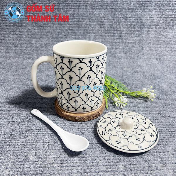 Ly Sứ Men Tro Bóng Vẽ Hoa Văn