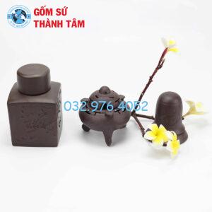 Tim mua bo phu kien am chen khac hoa van gom Bat Trang dep mat