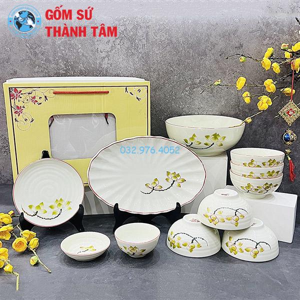Bát đĩa men kem sen vàng