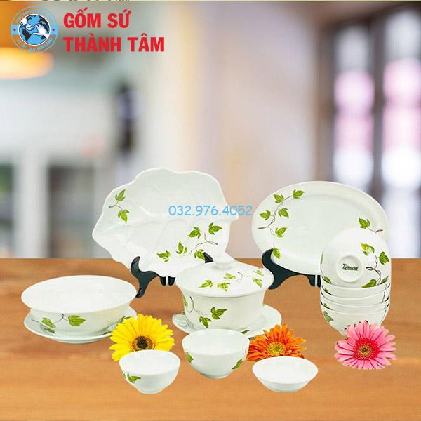 Bát đĩa men trắng vẽ tay đa dạng