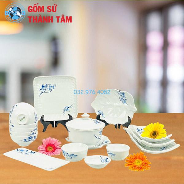 Bát đĩa men trắng vẽ tay đa dạng
